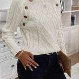 Maëlle - Stylish Twisted Knit Pullover