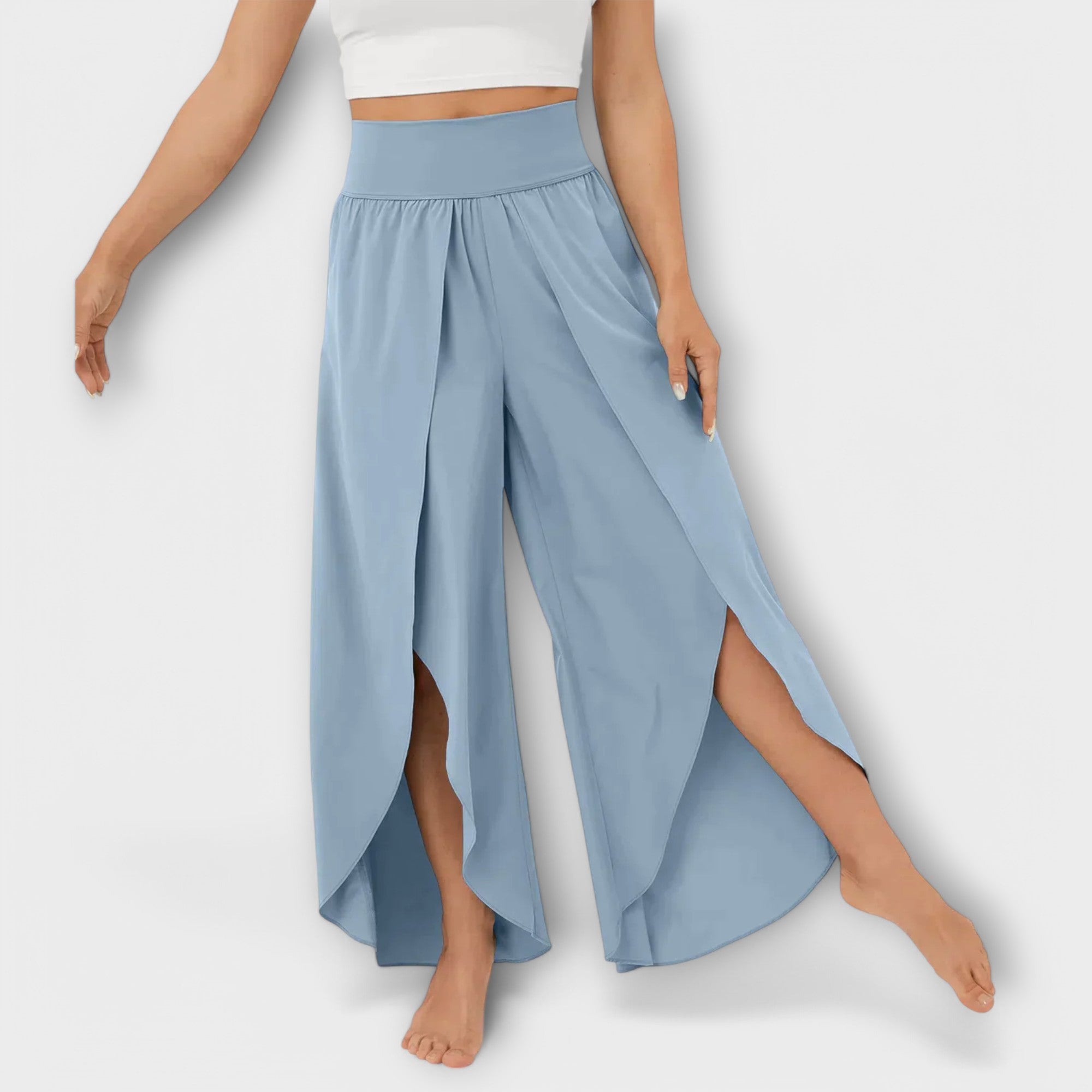 Saoirse - Chic Relaxed Trousers - Charlotte & Willow, detail
