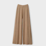 Justine - Stylish and Cozy Ensemble