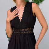 Aurélie™ | Elegant Lace Dress with V-Neck