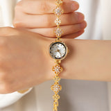 Élodie - Sophisticated Gold Timepiece