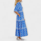 Justine - Chic Midi Dress
