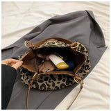 Élise - Stylish Leopard Print Tote