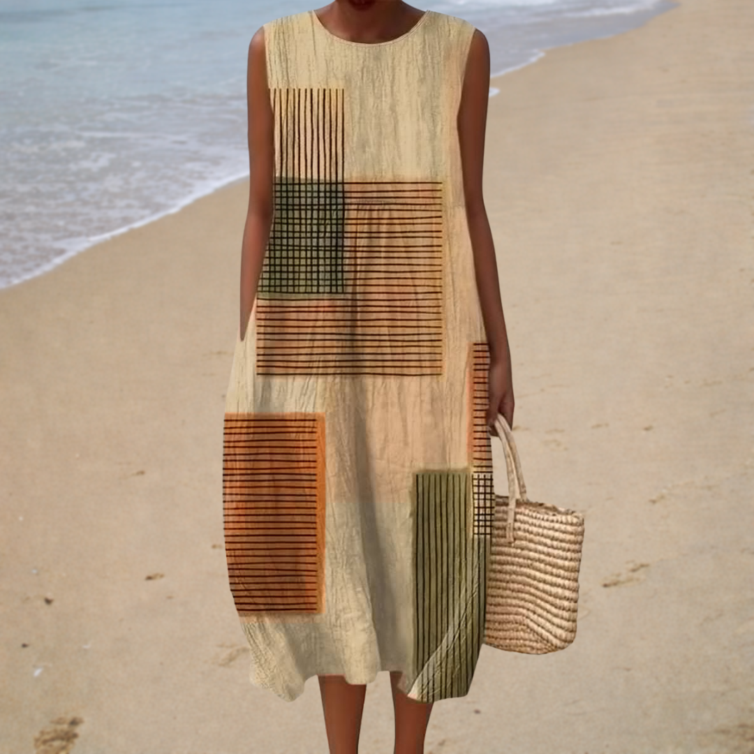 Kathleen Graphic Midi Dress - Charlotte & Willow