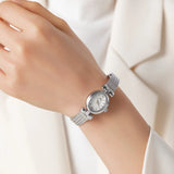 Alice - Elegant Gold Oval Timepiece