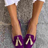 LOAFER WITH ELEGANT TASSELS