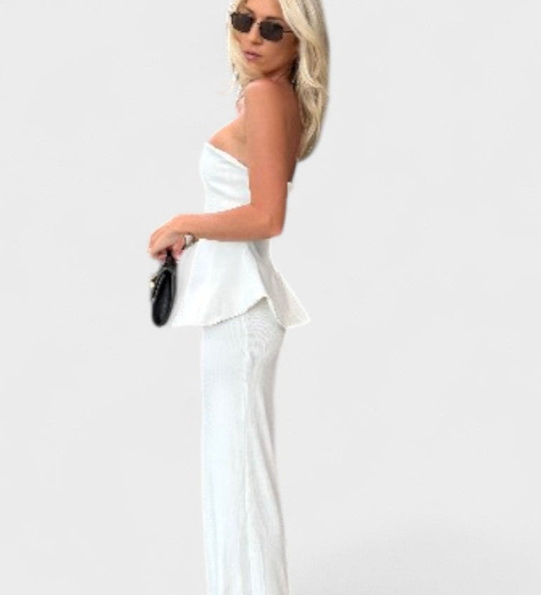 Bríd - Chic Long Maxi Dress - Charlotte & Willow