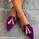 LOAFER WITH ELEGANT TASSELS