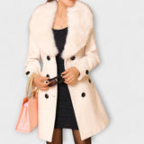 Justine - Chic and Cozy Outerwear