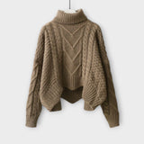 Lucie - Stylish and Cozy Ensemble