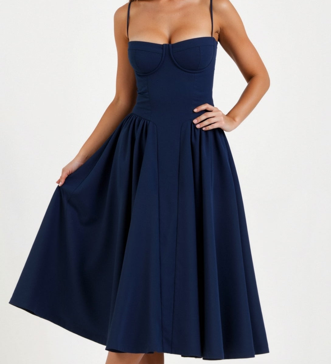 Aoibhín - Tailored Midi Dress - Charlotte & Willow, product photo 10