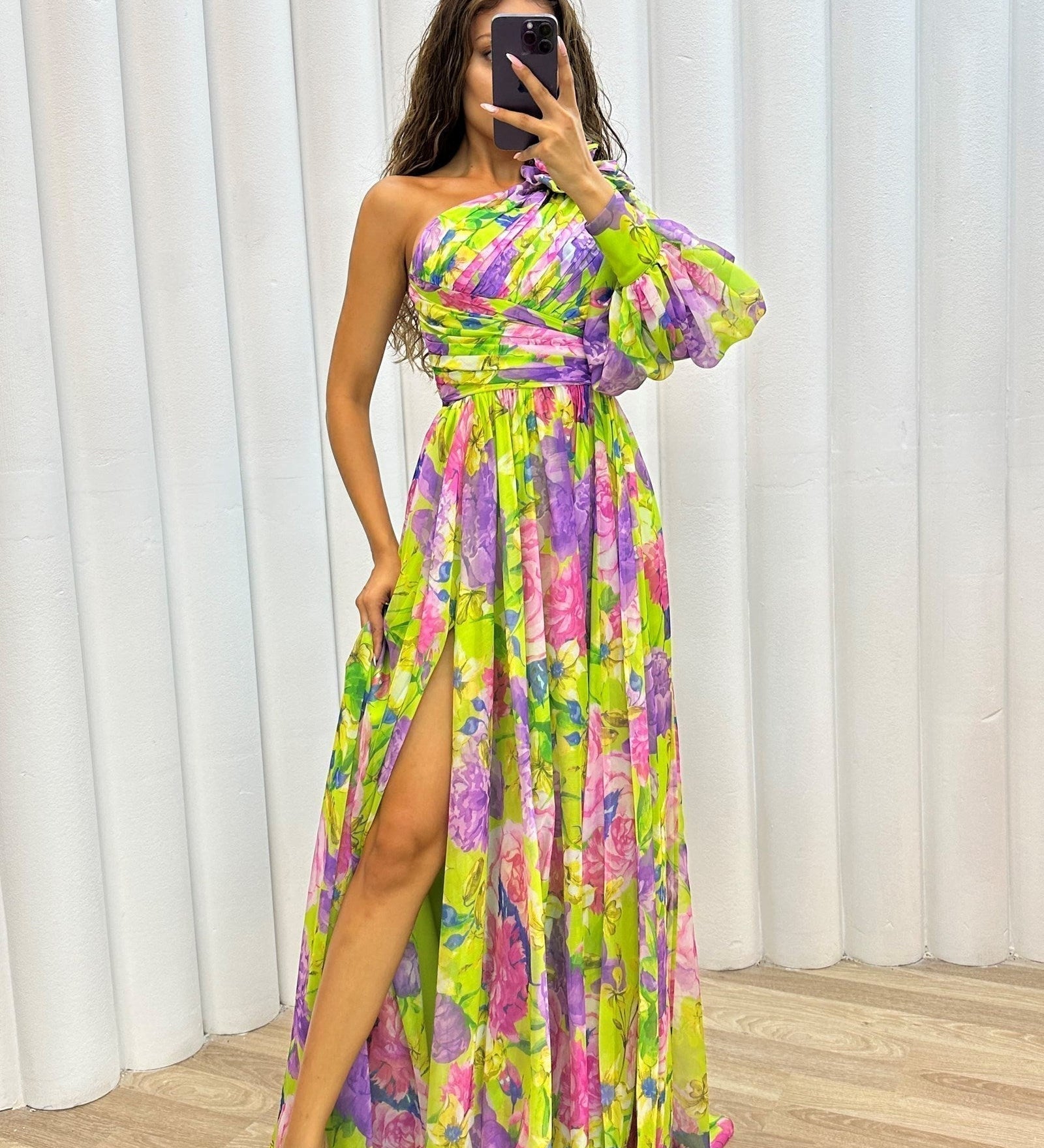 Aingeal - Graceful A-Line Dress - Charlotte & Willow, product photo 7