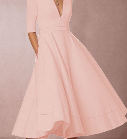 Eileen - Chic Midi Dress - Charlotte & Willow, detail
