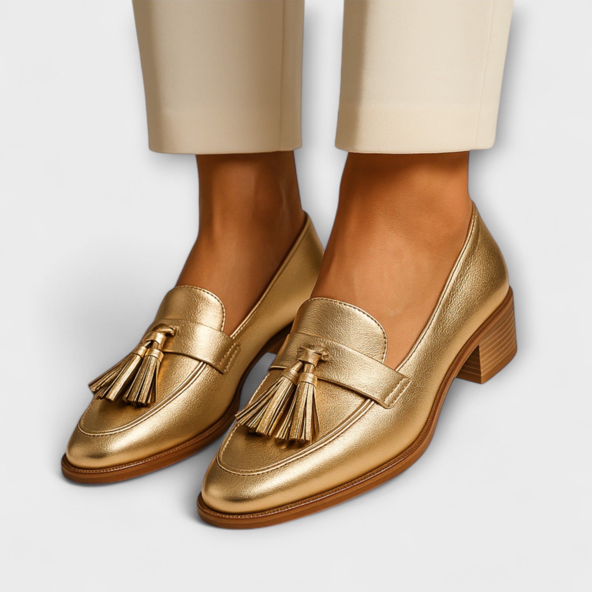 Nábla - Gold Fringe Loafers - Charlotte & Willow