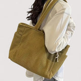 Zoe - Luxurious Velvet Shoulder Bag