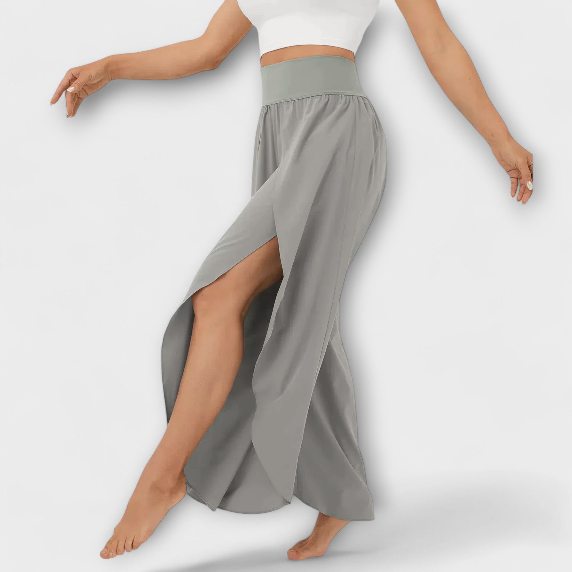 Saoirse - Chic Relaxed Trousers - Charlotte & Willow, styled look