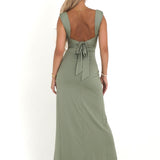 Zoe - Elegant Sculpted Maxi Dress