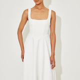 Justine - Chic Midi Dress