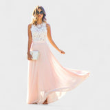 Aurélie - Elegant Lace Fluid Dress