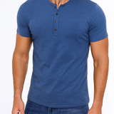 Anaïs - Chic Henley Blouse