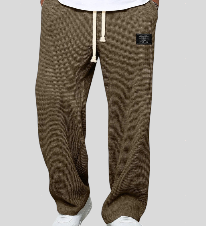 Tadhg Relaxed Fit Wide Leg Trousers - Charlotte & Willow, detail