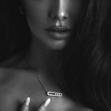 Céline - Diamond Pendant Necklace for Mobile Devices