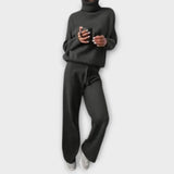 Céline - Stylish Athletic Ensemble