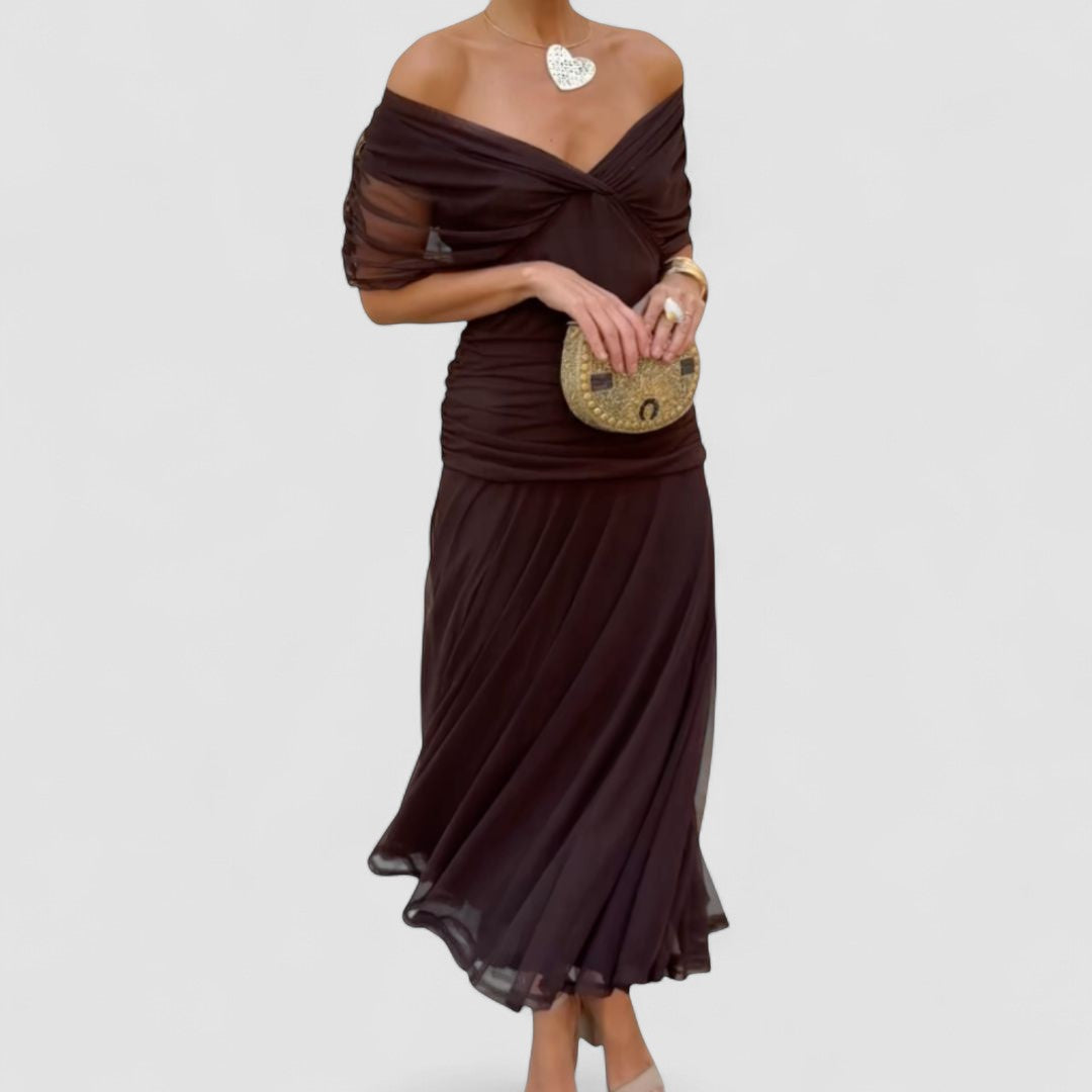 Bláthnaid - Elegant Floral Maxi Dress - Charlotte & Willow