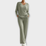 Clara - Stylish Ribbed Ensemble