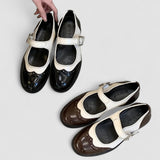 Sara - Chic Slip-On Footwear