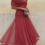 Laluna® | Elegant Dress With V-Neckline