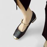 Anaïs - Classic Mary Jane Footwear