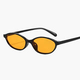 Clara - Retro Oval Eyeglasses