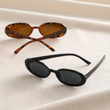 Juliette - Retro Oval Eyewear