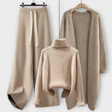 Élodie - Chic and Cozy Ensemble