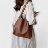 Sarah - Chic Shoulder Bag