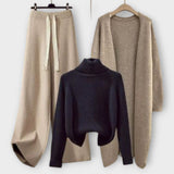 Élodie - Chic and Cozy Ensemble