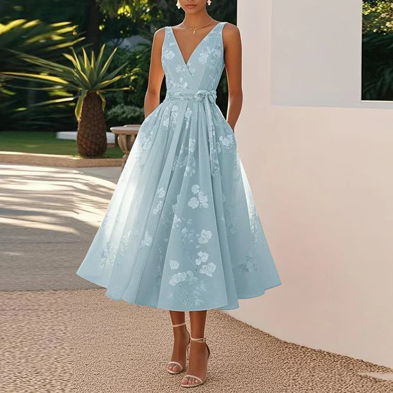 Órla - Chic Midi Dress - Charlotte & Willow, product photo 6