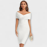 Clara - Chic Mini Dress