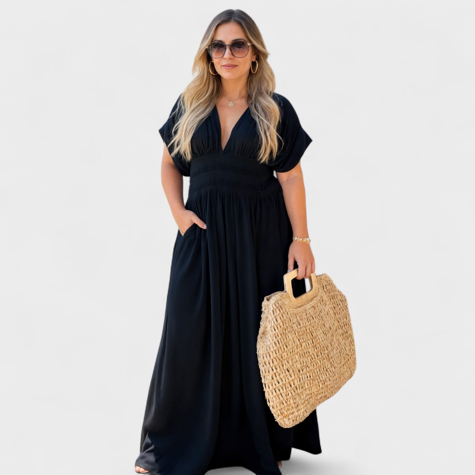 Aifric - Chic Ruffled Dress - Charlotte & Willow