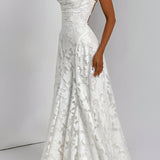 Élodie - Elegant Long Lace Gown