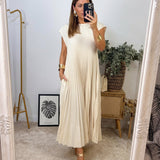 Inès - Flowing Pleated Maxi Dress