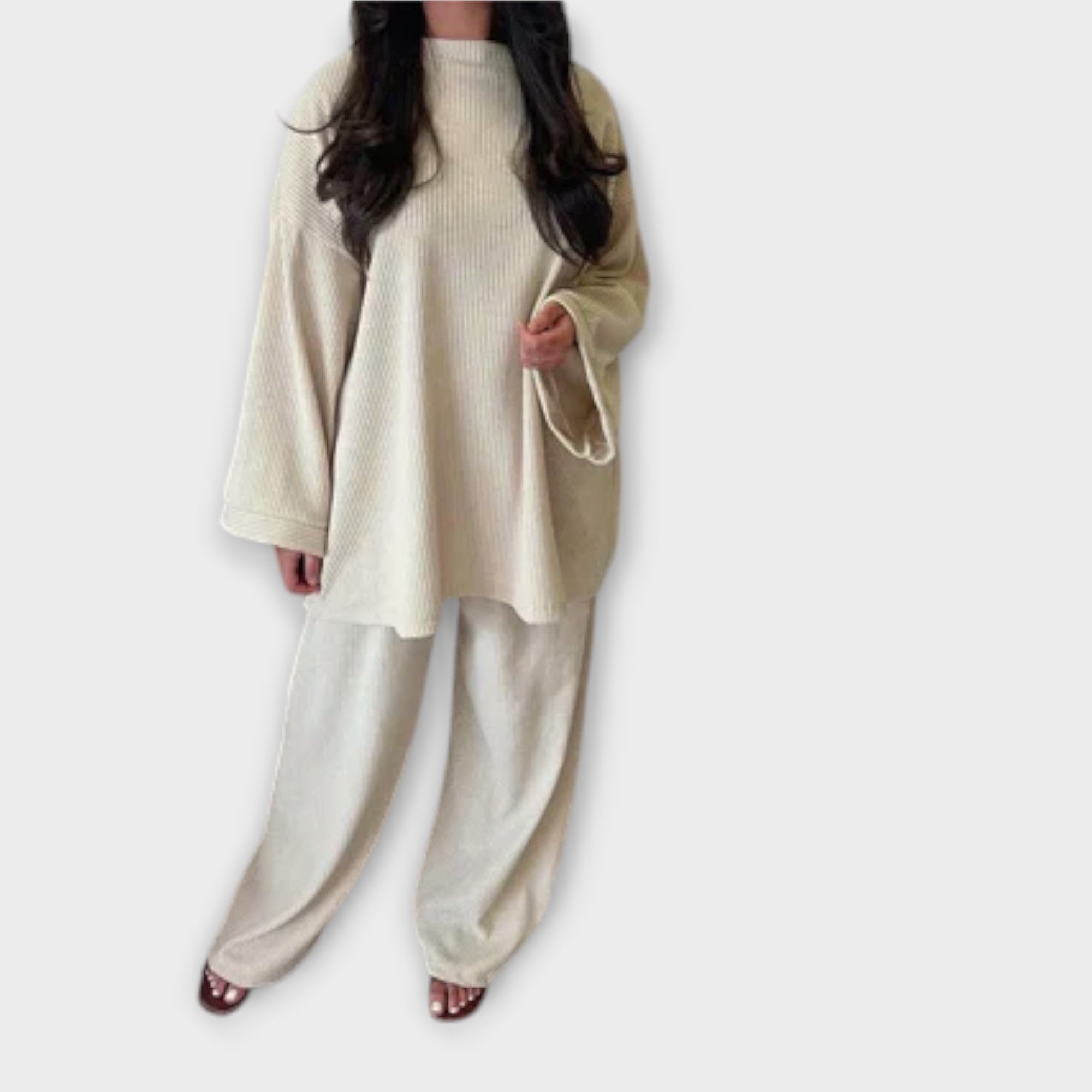 Aobhnait - Cozy Oversized Lounge Set - Charlotte & Willow, product photo 6