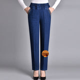 Chloe | Jeans with side pockets and elastic waist