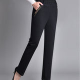 Chloe | Jeans with side pockets and elastic waist