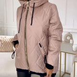 Lucie - Chic and Cozy Outerwear