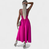 Justine - Chic Midi Dress